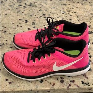 NIKE Flex 2016 Run 💓
